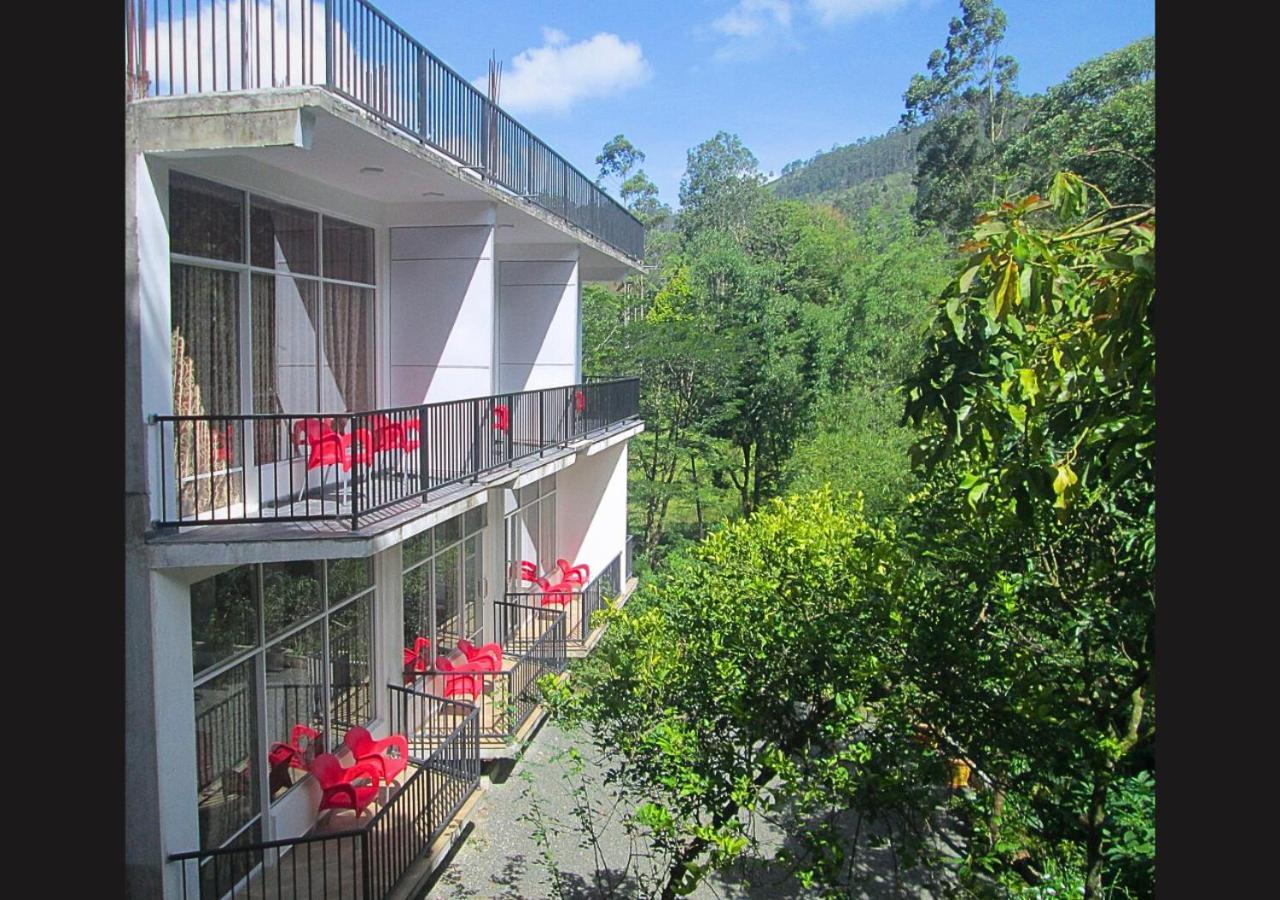 Slightly Chilled Hotel Nallathanniya Exterior photo